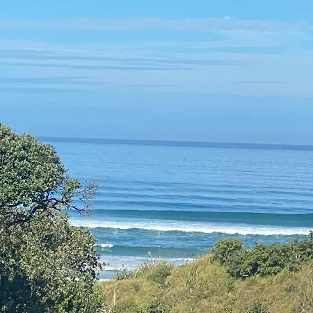 Toad Hall Baylys Beach Exterior photo